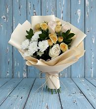 Букет цветов из:  Розы и Хризантемы в Малышева