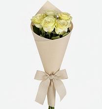Букет цветов из:  Розы в Малышева
