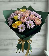 Букет цветов из:  Хризантемы и Розы в Малышева