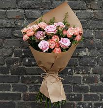 Букет цветов из:  Розы в Малышева