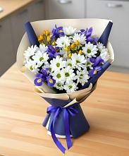 Букет цветов из:  Розы, Ирисы и Хризантемы в Малышева