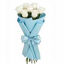 Букет 7 белых роз Проуд в Малышева