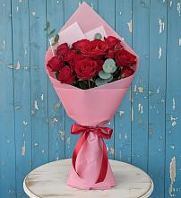 Букет цветов из:  Розы в Малышева