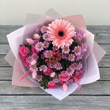 Букет цветов из:  Розы, Герберы и Хризантемы в Малышева