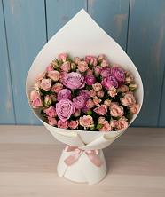 Букет цветов из:  Розы в Малышева