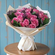 Букет цветов из:  Розы в Малышева